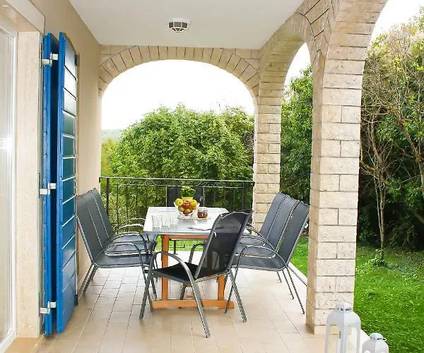 Vila Nika Labin (Istria)